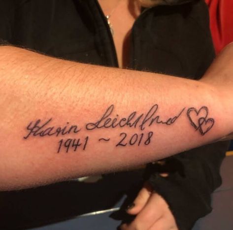 Dead Grandparent Tattoos, Rip Tattoos For Sister, Tattoo For Dead Relative, Name Memorial Tattoos, Memorial Name Tattoos, Memorial Tattoos For Grandma, Grandparent Tattoos, Tattoos For Grandma, Small Memorial Tattoos