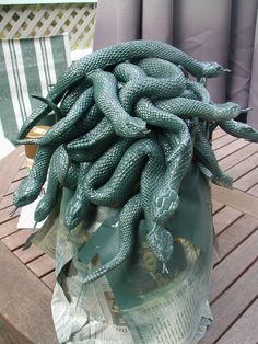 Madusa Costume, Medusa Wig, Greece Project, Medusa Cosplay, Medusa Halloween Costume, Medusa Headpiece, Medusa Costume, Halloween Couples, Pinterest Garden