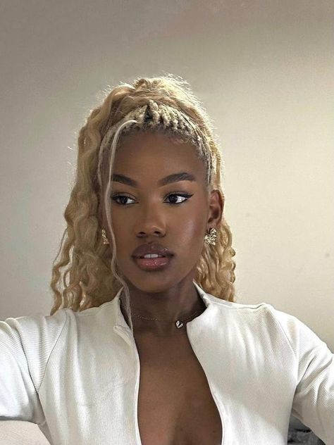 Blond 4c Hair, Black Brown And Blonde Box Braids, Black And Blonde Knotless Braids, Brown And Blonde Braids, Black To Blonde, Black To Blonde Hair, Blonde Braids, Pretty Braided Hairstyles, Braids For Black Women