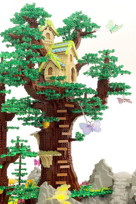 Fairy Tree House (Detail) | Welcome to Gladensong, this fair… | Flickr Lego Fairy House, Lego Treehouse, Lego Forest, Lego Tree House, Lego Fairy, Lego Trees, Lego Kingdoms, Lego Tree, Pc Building