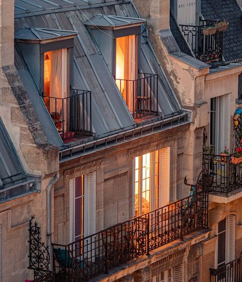 Paris • France 🇫🇷 shared a post on Instagram: “Paris 🧡 (Photo by @jezza.pritchard )  #itssoparis #paris #france” • Follow their account to see 653 posts. Paris Lifestyle, 숲 사진, Paris Rooftops, Parisian Architecture, Paris Dream, Instagram Paris, Parisian Life, Parisian Apartment, Living In Paris