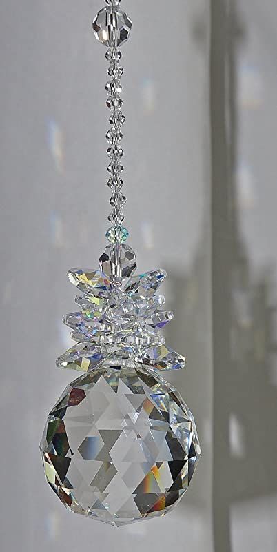 Hanging Crystals Diy, Cremation Glass Art, Garden Ornaments Diy, Feng Shui Decoration, Purse Charms Diy, Crystal Suncatchers Diy, Wind Chimes Homemade, Amazing Christmas Trees, Hanging Crystal