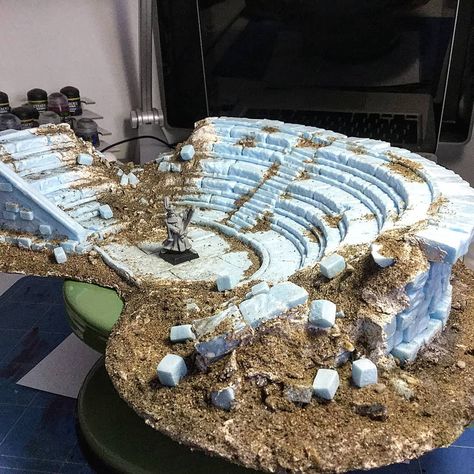 Homemade Dnd Terrain, Iron Jawz, Mordheim Board, Mordheim Terrain, Rpg Terrain, Tabletop Diy, Tabletop Scenery, Warhammer 40k Tabletop, Fantasy Terrain