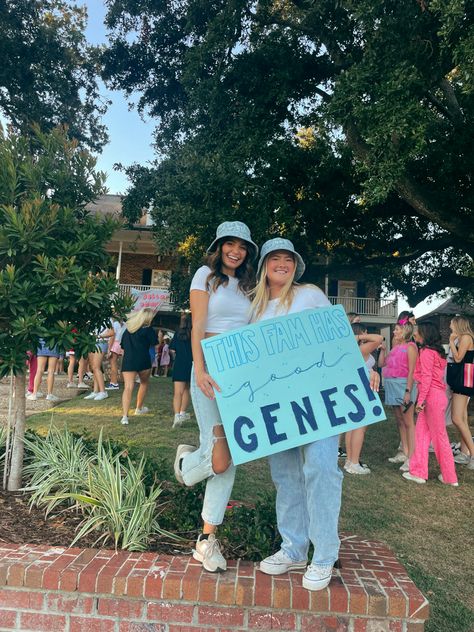 Big Little Sorority Shirts, Little Gifts Sorority, Big Little Reveal, Good Genes, Delta Zeta, Delta Gamma, Sorority Shirts, Bid Day, Cute Jeans