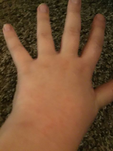 Fat Hands, Fat Fingers, Big Hands, Hand Pictures, Fat Man, Male Hands, Beach Wallpaper, Fake Pictures, Kids Hands