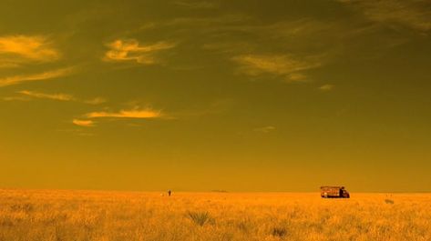 Breaking Bad Color Palette, Mike Ehrmantraut, Vince Gilligan, Visual Recipes, Cinema Colours, Bad Time, Movie Shots, Twisted Metal, Western Aesthetic