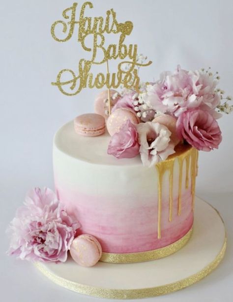 Babyshower Cake Pink, Pink Baby Shower Cake Ideas, Pink And White Baby Shower Cake, Baby Shower Cakes Girl Simple, Light Pink And Gold Cake, Pink And Gold Baby Shower Cake, Baby Shower Cake Ideas Girl, Rose Gold Baby Shower Cake, Baby Shower Cakes Pink