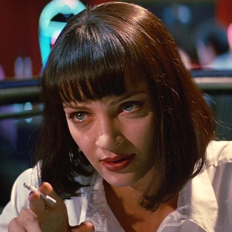 Uma Thurman Pulp Fiction, Pulp Fiction 1994, Film Pulp Fiction, Pretty Movie, Blue Black Hair, Cute Couple Halloween Costumes, Film Posters Vintage, Uma Thurman, Movie Gifs