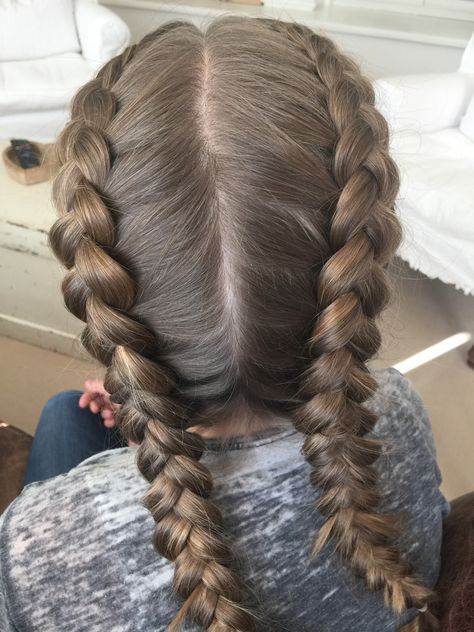 Dutch Braids Aesthetic, Autumn Hairstyles, Dutch Side Braid, Aesthetic Surgeon, Two Dutch Braids, Double Dutch Braid, Dutch Braid Hairstyles, Side Braid Hairstyles, Dutch Braids