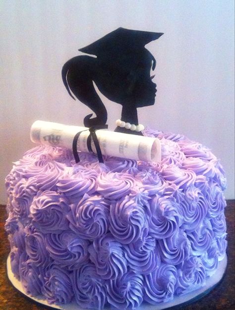 Purple And Gold Graduation Cake, Purple Graduation Cake, Girl Graduation Cake, Purple Graduation Party Ideas, Purple Velvet Cakes, High School Graduation Cakes, Girl Graduation Party, Graduation Cake Designs, Congratulations Cake