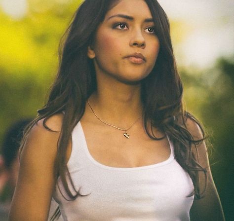 Lulu Antariksa is an American actress. She is currently starring in the webseries T@gged on the streaming website go90, playing high-schooler Rowan Fricks, and in The CW show Legacies, playing Penelope Park. Penelope Park, Lulu Antariksa, Katelyn Nacon, King Robert, Female Character Inspiration, Charlotte Flair, Hope Mikaelson, The Supernatural, The Way You Are