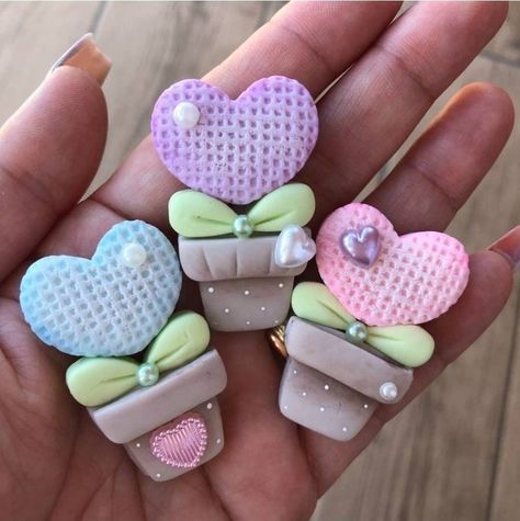 Garden Grove, Soyut Sanat Tabloları, Clay Jewelry Diy, Clay Miniatures, Polymer Clay Projects, Pasta Flexible, Diy Clay Crafts, Clay Charms, Cold Porcelain