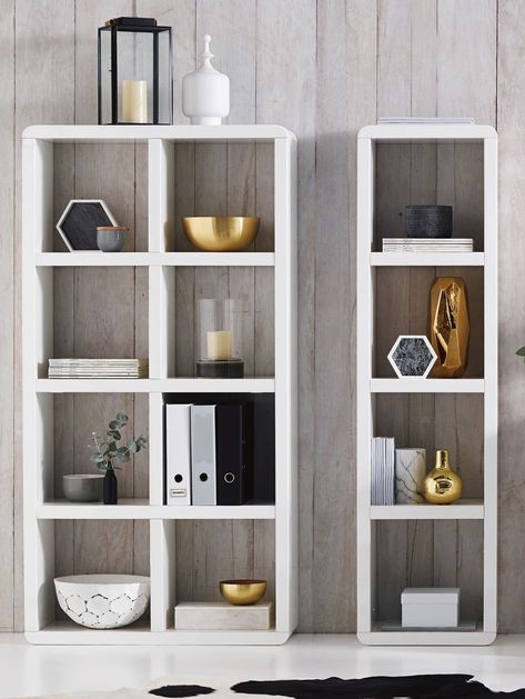 white cube shelf styling with black white and gold colours Cube Shelf Decor Bedroom, Cube Shelf Decor, White Cube Shelves, Small Kids Playroom Ideas, Ace Book, Shelf Coffee Bar, Ikea Cubes, Kids Playroom Ideas Diy, Cube Decor