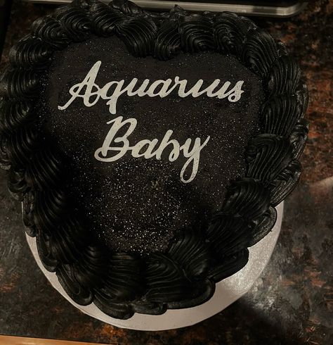 Glitter Heart Cake Birthday, Heart Cake Aquarius, Aquarius Season Birthday, Aquarius Szn Cake, Aquarius Birthday Photoshoot, Aquarius Birthday Cake, Aquarius Cake, Aquarius Szn, Aquarius Images