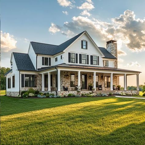 Farmhouse Gallery Future House Farmhouse, Farmhouse With Big Windows, Wallpaper Modern Farmhouse, Country Farmhouse Aesthetic, Farm Houseplans Interior, Farmhouse Interior Ideas, Huge Farmhouse, Big Farmhouse, Farmhouse Decoration Ideas