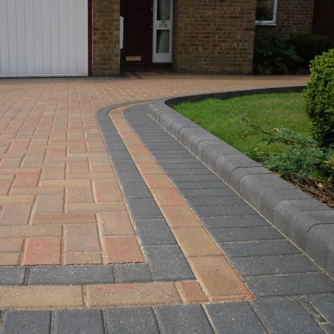 driveway options Driveway Pavers Design, Block Paving Patio, Front Driveway Ideas, Front Garden Ideas Driveway, Block Paving Driveway, Garden Ideas Driveway, Brick Driveway, Paving Ideas, Paver Designs