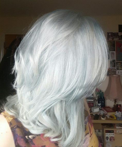 White Hair Blue Streaks, Nordic White Hair, White Hair With Blue Tips, Frost Blue Hair, Silvery Blue Hair, Pale Blue Hair, Blue White Hair, Ice Blue Hair, Blue And White Hair