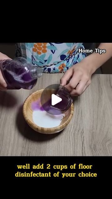 DIY2HOME on Instagram: "Mix Clorox with Salt and you will save a lot of money. I learned this from a friend. #HomeTips #Tricks #Tips" Grinch Fruit Kabobs, Clean Toilets, Cleaning Toilets, Vinegar Cleaner, Household Help, Bathroom Hacks, House Hacks, Best Cleaner, Diy Cleaning Solution