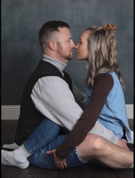 Awkward Relationship Pictures, Jcpenny Photos Couple, Awkward 80's Family Photos, Jcpenney Portraits Engagement, Cheesy Couple Photoshoot, Cringe Engagement Photos, Cute Couple Poses Funny, Jcpenney Engagement Photos, Awkward Couples Pictures