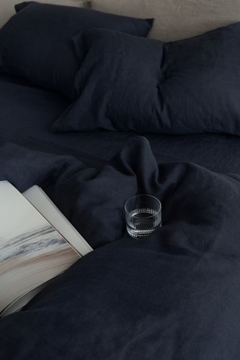 Blue Linen Duvet Cover, Dark Blue Rooms, Navy Bedrooms, Dark Blue Bedrooms, Navy Blue Bedrooms, Blue Bedroom Ideas, Blue Aesthetic Dark, Blue Aura, Linen Duvet Cover