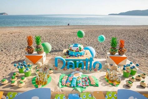 Sweet Table Details from a Tropical Surfing Birthday Party via Kara's Party… Surfing Birthday Party, Beach Picnic Party, Kids Beach Party, Surf Birthday Party, Surf Birthday, Surf Party, Birthday Cakes For Teens, Beach Birthday Party, Fiesta Tropical