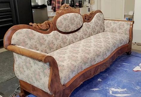 Today I’m sharing a step by step tutorial on how to makeover a Victorian antique sofa with chalk paint. This antique sofa makeover is one of my best ones yet! I can’t believe how it turned out. It is gorgeous! My vision was a rustic Victorian antique sofa that had chippy paint. Let me tell you, this one does not disappoint. I’m glad to say it turned out better than I imagined. In the photo below is the Victorian antique sofa before the makeover. And another… Antique Sofa Makeover, Victorian Couch, Annie Sloan Paint Colors, Rustic Victorian, Chalk Paint Brushes, Sofa Makeover, Tufted Furniture, Victorian Sofa, Painting Wood Furniture