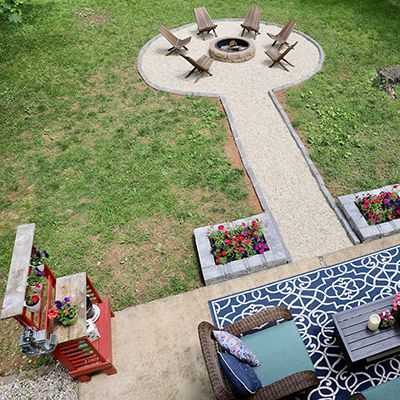 Paver Fire Pit Ideas, Paver Fire Pit, Yard Remodel, Outdoor Makeover, Fire Pit Seating Area, Outside Fire Pits, How To Build A Fire Pit, Yard Fence, Fire Pit Landscaping