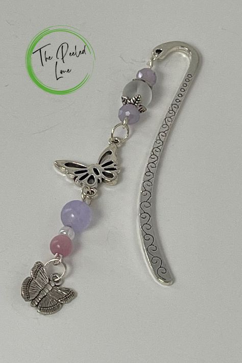 Beaded Bookmark with Butterfly Charms - Pink, Purple, and Clear Beads Beads Bookmark, Bookmark Charm, Purple Bookmark, Purse Charms Diy, Charm Bookmark, Beaded Bookmarks, Custom Bookmarks, Bead Charms Diy, Clear Beads