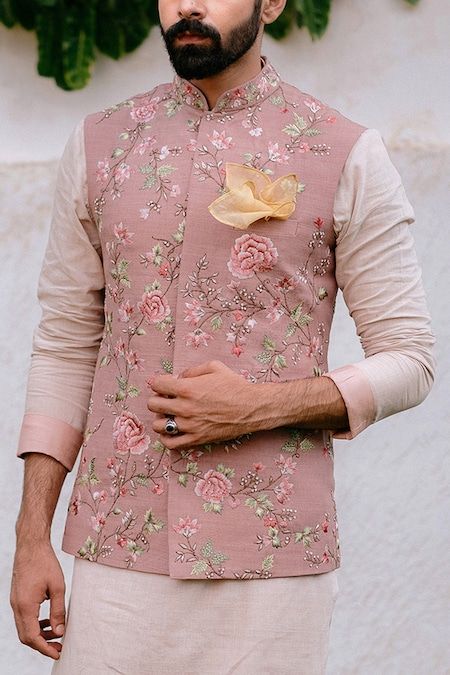 Indian Wedding Suits Men, Man Dress Design, Indian Wedding Clothes For Men, Mens Indian Wear, Sherwani For Men Wedding, Wedding Kurta For Men, Groom Dress Men, Wedding Outfits For Groom, Indian Groom Wear