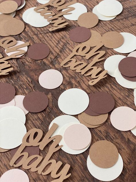 Baby Shower Tablescapes, Brown Baby Shower Ideas, Neutral Baby Shower Decor, February Baby Showers, Gender Neutral Baby Shower Themes, Boy Baby Shower Decor, Baby Shower Decorations Neutral, Baby Gender Reveal Party Decorations, Neutral Party