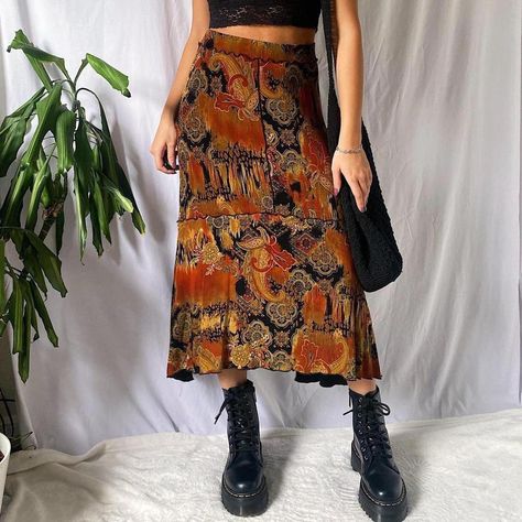 Vintage Burnt Orange Paisley Midi Skirt 🧡

The most... - Depop Paisley Skirt Outfit, Hippy Skirt, Paisley Skirt, Fairy Skirt, Hippie Skirts, Vintage Fairy, Vintage Fairies, Coldwater Creek, Skirt Pattern