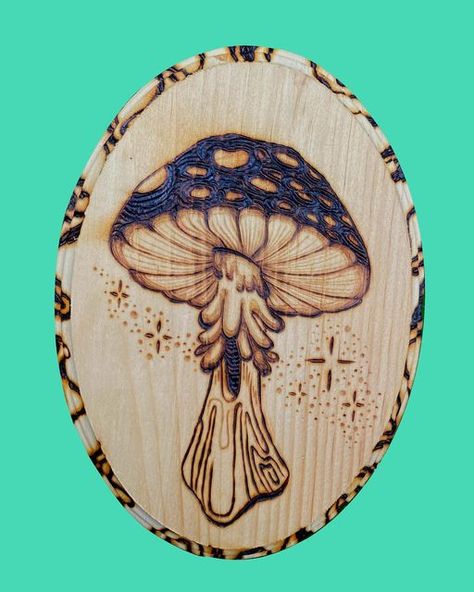 Wood Burn Mushroom, Wood Burning Mushroom Art, Painted Wood Burning Art, Cottage Core Wood Burning, Wood Burning Stencil, Cottagecore Wood Burning, Woodburn Mushroom, Woodburning Art Ideas, Pyrography Designs Free Printable