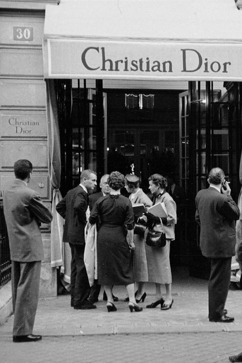 Christian Dior Style & Fashion Photos & Picture Gallery | British Vogue Dior Store, Sejarah Kuno, Dior Style, Dior Aesthetic, Black And White Photo Wall, Boujee Aesthetic, Black And White Picture Wall, Gray Aesthetic, Picture Collage Wall