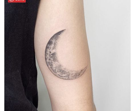 Crescent Moon Tattoos Men, Side Moon Tattoo, Filled In Moon Tattoo, Big Crescent Moon Tattoo, Wanning Moon Tattoo, Black And White Moon Tattoo, Half Moon Tattoo Men, Moon Shading Tattoo, Stipple Moon Tattoo