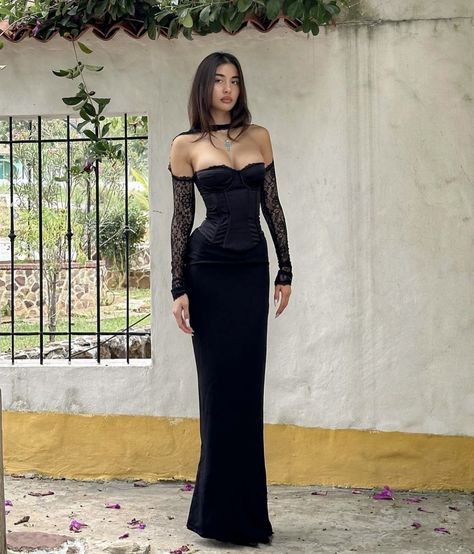 Black Mermaid Dress, Cool Outfit Ideas, Cool Outfit, Black Mermaid, Prom Dress Inspiration, Pretty Prom Dresses, Fashion Diy, Romantic Dress, Gala Dresses