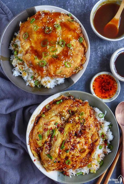 Egg Foo Young (Chinese Omelette, 芙蓉蛋) - Red House Spice Vegetable Egg Foo Young Recipe, Vegetable Egg Foo Young, Chinese Takeout Recipes, Egg Foo Young Gravy, Chinese Omelette, Egg Foo Young Recipe, Crab Eggs, Takeout Recipes, Popular Chinese Dishes