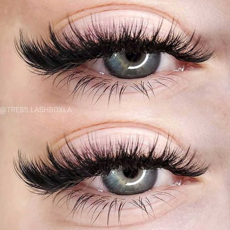 Lashes Styles, Eyelash Extensions Aftercare, Rock Makeup, Natural Fake Eyelashes, Evening Eye Makeup, Lashes Fake Eyelashes, Wispy Eyelashes, Lash Extensions Makeup, Cat Eye Lash