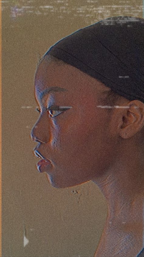 Black Woman Side Profile Drawing Reference, How To Draw Black Facial Features, Black Female Side Profile, Girl Side Profiles Black Drawing, Black Woman Side Profile Drawing, Side View Black Woman, Black Side Profile Drawing, Anatomy Reference Side View, Black Women Side Profile