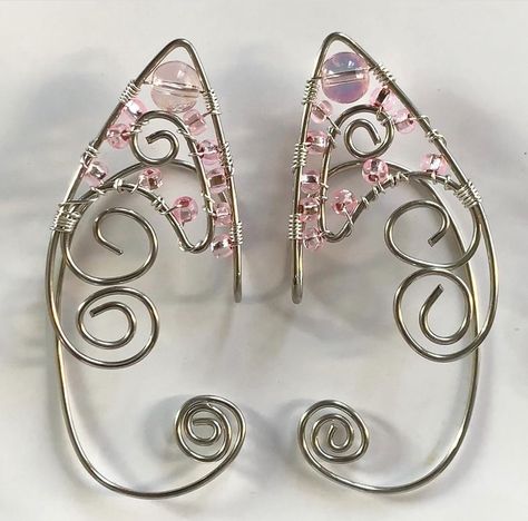 Wire Elf Ears, Ear Cuff Diy, Diy Fairy Wings, Ear Wraps, Wire Ear Cuffs, Jewelry Closet, Elf Ear Cuff, Fairy Ears, Elven Jewelry