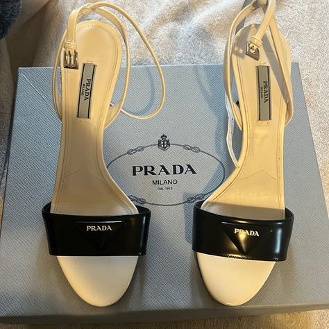 Prada Heels In Perfectly New Unused Condition. Sepatu Prada, Dream Heels, Prada Heels, Fancy Heels, Vintage Prada, Shoes Prada, Prada Shoes, Shoe Shop, Shoes Women Heels