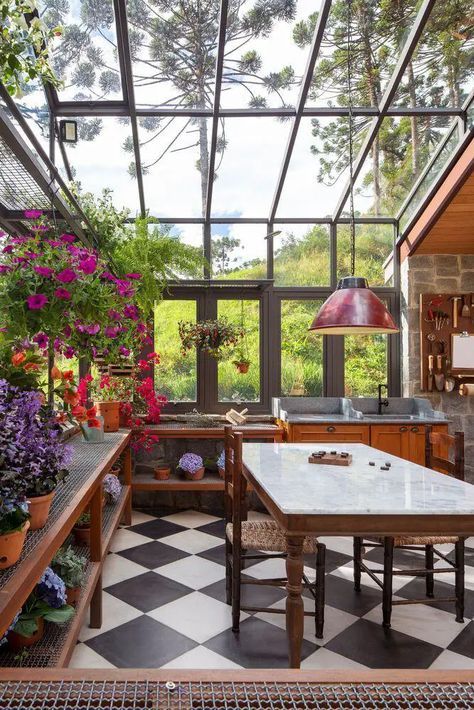 The Dream Greenhouse: 9 Greenhouse Design Ideas Greenhouse Kitchen, Conservatory Kitchen, Greenhouse Interiors, Home Greenhouse, Backyard Greenhouse, Patio Interior, Greenhouse Gardening, Glass House, Winter Garden