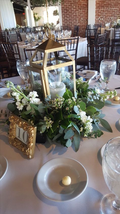 🌱 Greenery on circular tables? Costco garland, greenery mixes, etc | Weddings, Do It Yourself | Wedding Forums | WeddingWire Greenery Wedding Centerpieces, Lantern Centerpiece Wedding, Greenery Centerpiece, Violet Wedding, Tafel Decor, Gold Lanterns, Lantern Centerpieces, Boda Mexicana, Unique Wedding Flowers