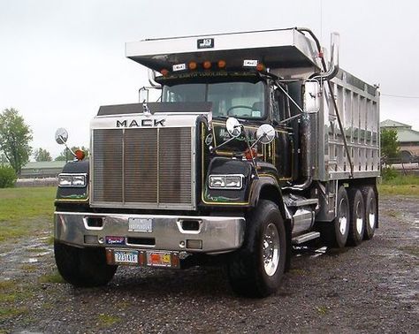 Mack Superliner Mack Trucks Superliner, Mac Truck, Mack Superliner, Old Mack Trucks, Mack Dump Truck, Camo Truck, Dumper Truck, Peterbilt 379, Tipper Truck