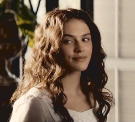 Jessica Findlay Brown, Jessica Brown Findlay Harlots, Jessica Brown Findlay Downton Abbey, Sybil Crawley, Fan Casting, Lady Sybil, Brain Storm, Jessica Brown Findlay, So Be It