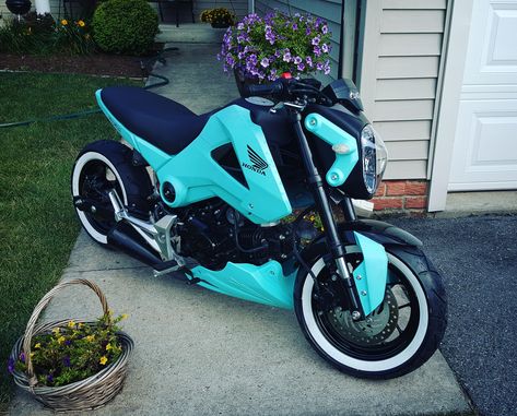 Teal Honda Grom Navi Honda, Grom Honda, Honda Grom Custom, Grom Bike, Grom Motorcycle, Honda Navi, Nine T Bmw, Harley Fatboy, Diy Go Kart