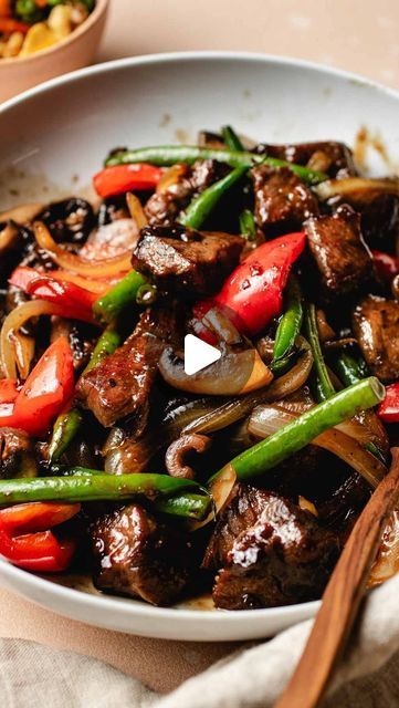 6.9K views · 534 comments | ChihYu Chiang | I Heart Umami® on Instagram: "This black pepper Angus steak Panda Express copycat recipe is an easy and affordable takeout dish full of flavor and texture! ⁠
⁠
✅️ Tender marinated beef cubes⁠
✅️ Crisp veggies⁠
✅️ Easy one pan meal + gluten-free!⁠
⁠
How to get the recipe? ⁠
⁠
➡️ INSTAGRAM: Comment “Yummy” below and I will DM the recipe to your inbox.⁠
⁠
➡️ FACEBOOK: Recipe here - https://iheartumami.com/black-pepper-angus-steak-panda-express/ ⁠
⁠
.⁠
.⁠
.⁠
#pandaexpresscopycat #glutenfreepandaexpress #blackpepperangussteak #onepotmeal #glutenfreerecipes" Black Pepper Angus Steak, Panda Express Copycat, Beef Cubes, Angus Steak, One Pan Meal, Marinated Beef, Panda Express, Pepper Steak, One Pan Meals