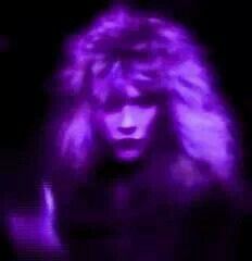 ✩ ☾Stevie ~screen capture, in front of Mick's drums during Sisters of the Moon performance -Mirage Tour '82 Rock And Roll Aesthetic, Sisters Of The Moon, Stevie Nicks Fleetwood Mac, Soundtrack To My Life, Dancing Aesthetic, The Great White, Gold Dust, Fleetwood Mac, Stevie Nicks