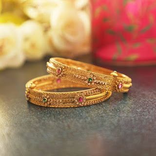 Designer golden bangles Patla Bangles Gold, Gold Necklace Set With Price, Kids Gold Jewellery, Manubhai Jewellers, Antique Necklace Gold, Gold Bangles Indian, Gold Bangles For Women, Antique Gold Jewelry Indian, Gold Bangle Set