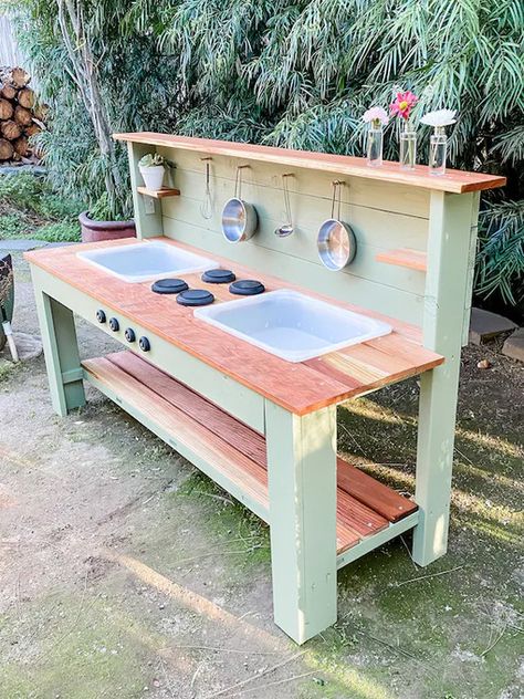 Play Kitchen Outdoor, Wood Play Kitchen, Mud Table, Outdoor Play Kitchen, Kitchen For Kids, Mud Kitchen For Kids, Kitchen Handmade, Backyard Kids Play Area, Diy Mud Kitchen