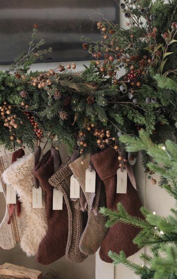 Countryside Christmas Aesthetic, Farmhouse Christmas Aesthetic, Neutral Christmas Stocking, Christmas Stockings Aesthetic, Christmas Stocking Ideas, Homespun Christmas, Modern Christmas Stocking, Cabin Christmas Decor, Stocking Ideas